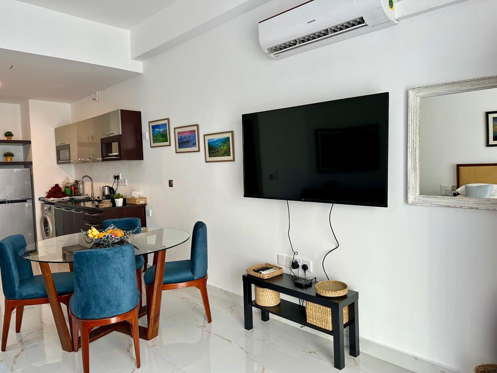 Ocean Breeze Hotel Residencies Britlanka Apartments Negombo Extérieur photo