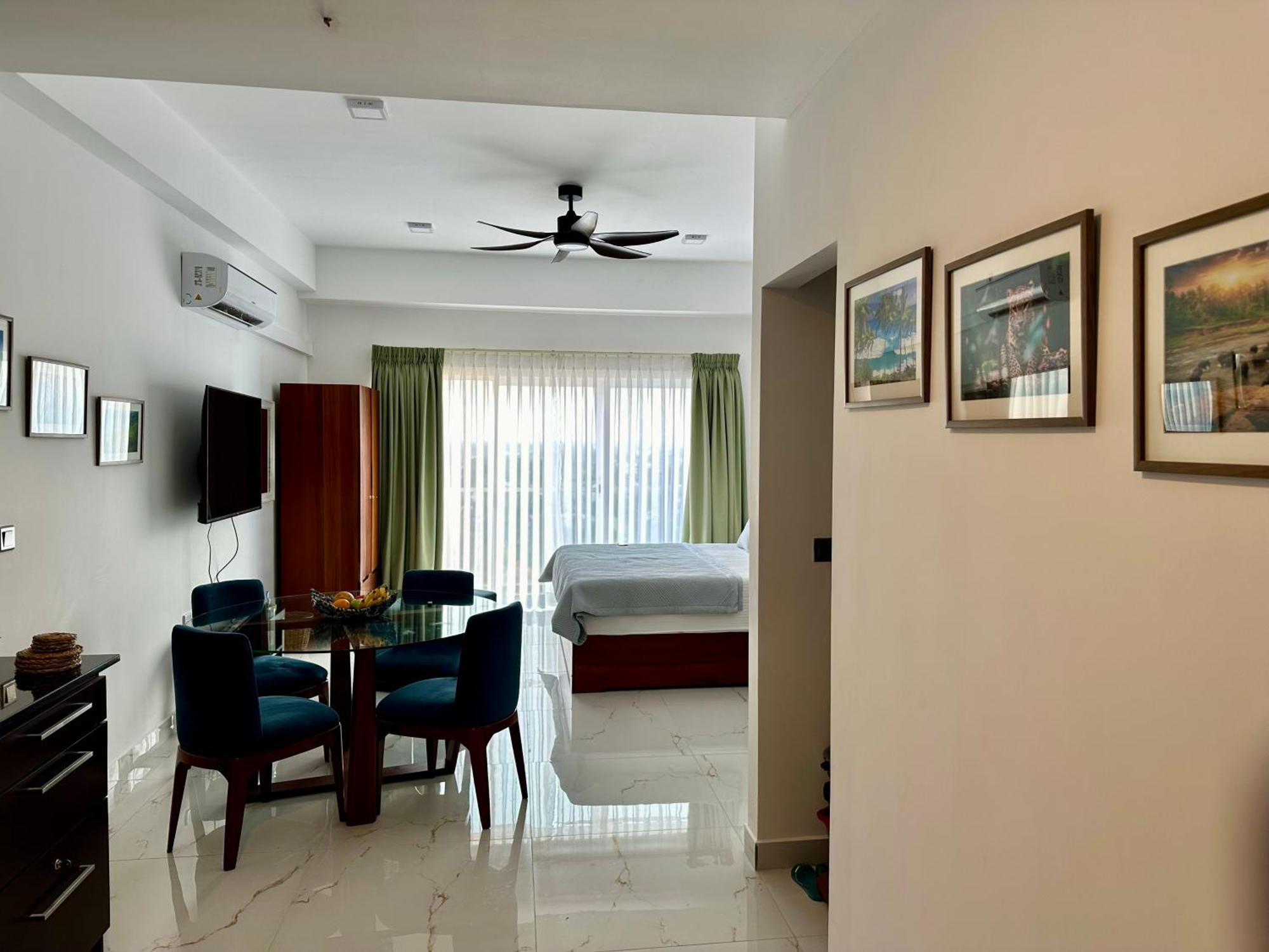 Ocean Breeze Hotel Residencies Britlanka Apartments Negombo Extérieur photo